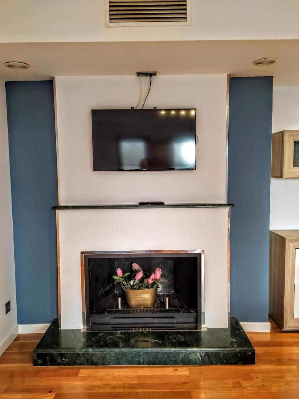 Apartamentos Sol Hospital Santiago 乌贝达 外观 照片