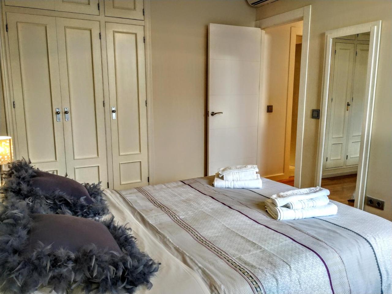 Apartamentos Sol Hospital Santiago 乌贝达 外观 照片